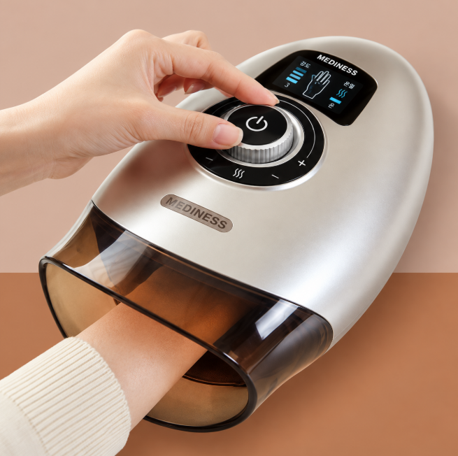 손 피로 온열 마사지로 편안하게 메디니스 로켓 핸드 마사지기 MDM-880