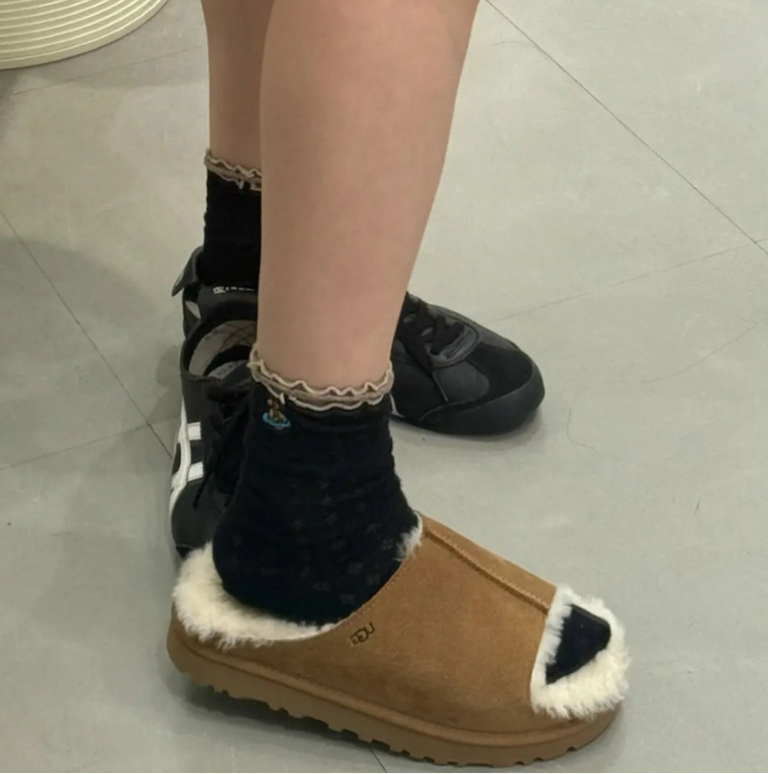 UGG 우먼즈 슬리퍼 그린포트 슬라이드 체스넛 1167610-CHE