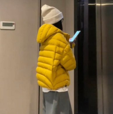 옌츠 여성 경량패딩 겨울 후드 숏패딩 26CY524