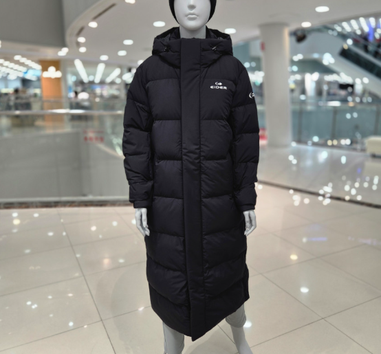 아이더 남녀공용 벤치 다운 자켓 롱패딩 따뜻한 겨울코디 깔끔한 데일리룩 연예인 추천